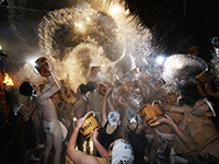 河原湯温泉～湯かけ祭り（長野原町）